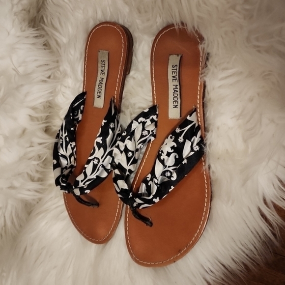 Steve Madden‎ Handkerchief  sandals 8 - Picture 1 of 7